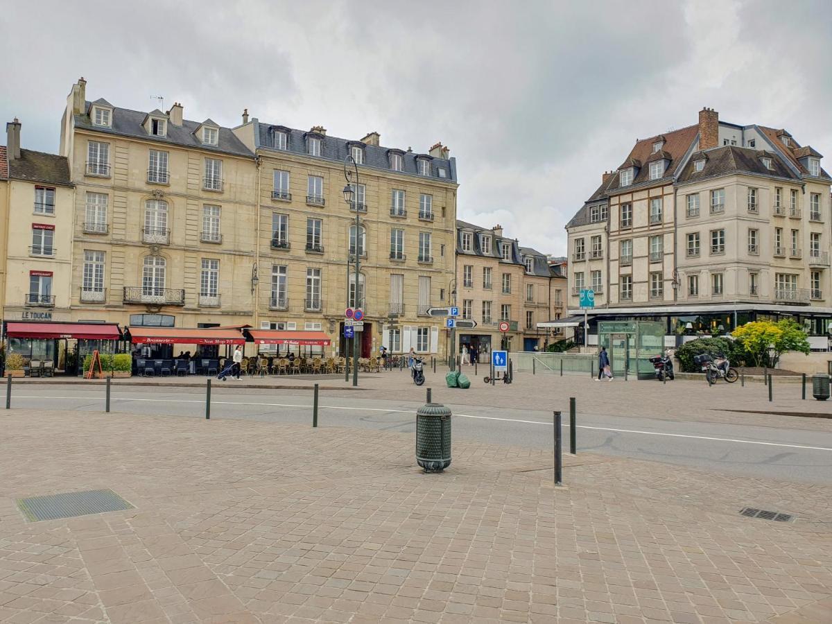 Exigehome-Grand Studio En Centre Ville - 300 M Du Rer A Saint-Germain-en-Laye Exterior photo
